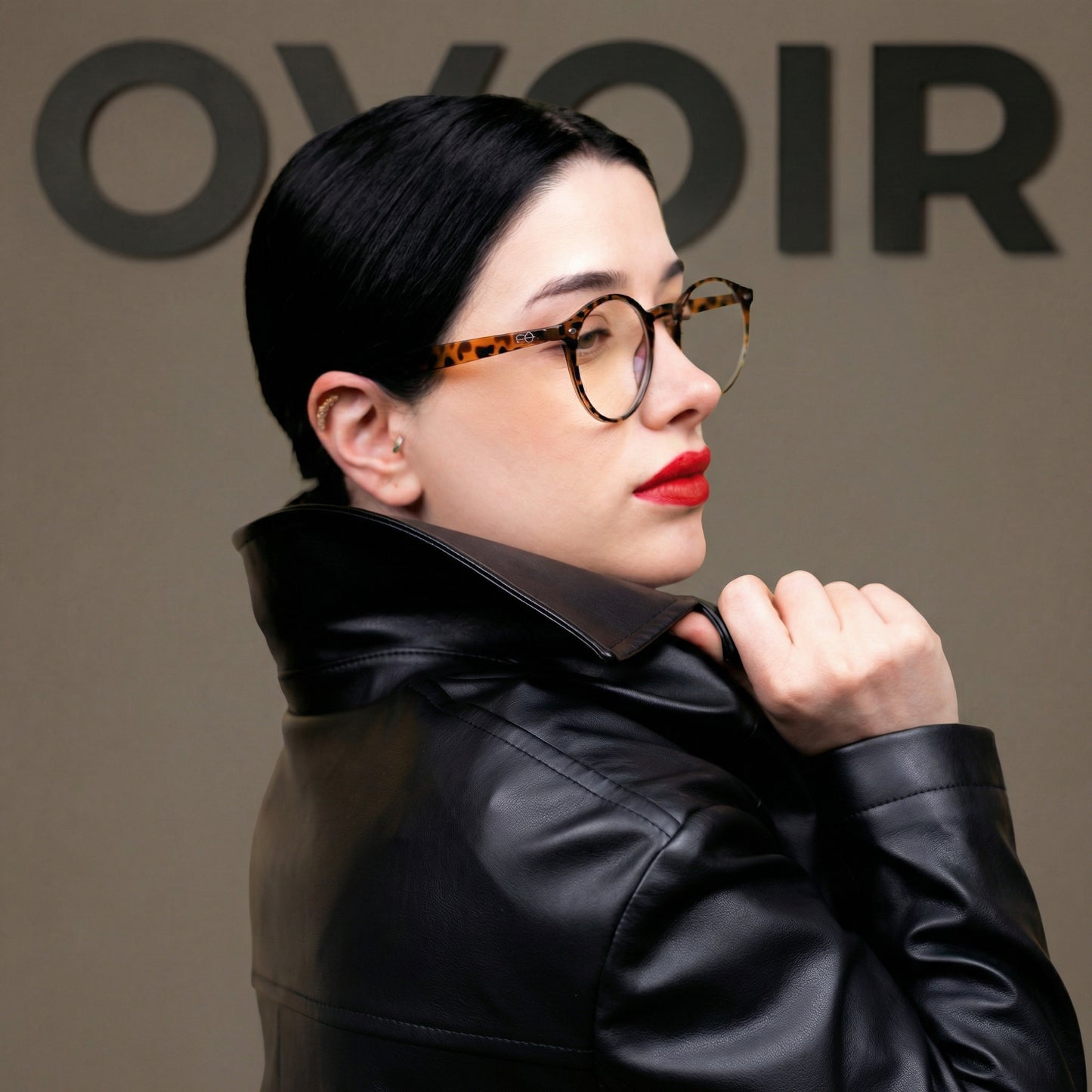OVOİR Noire Frame • FERAL