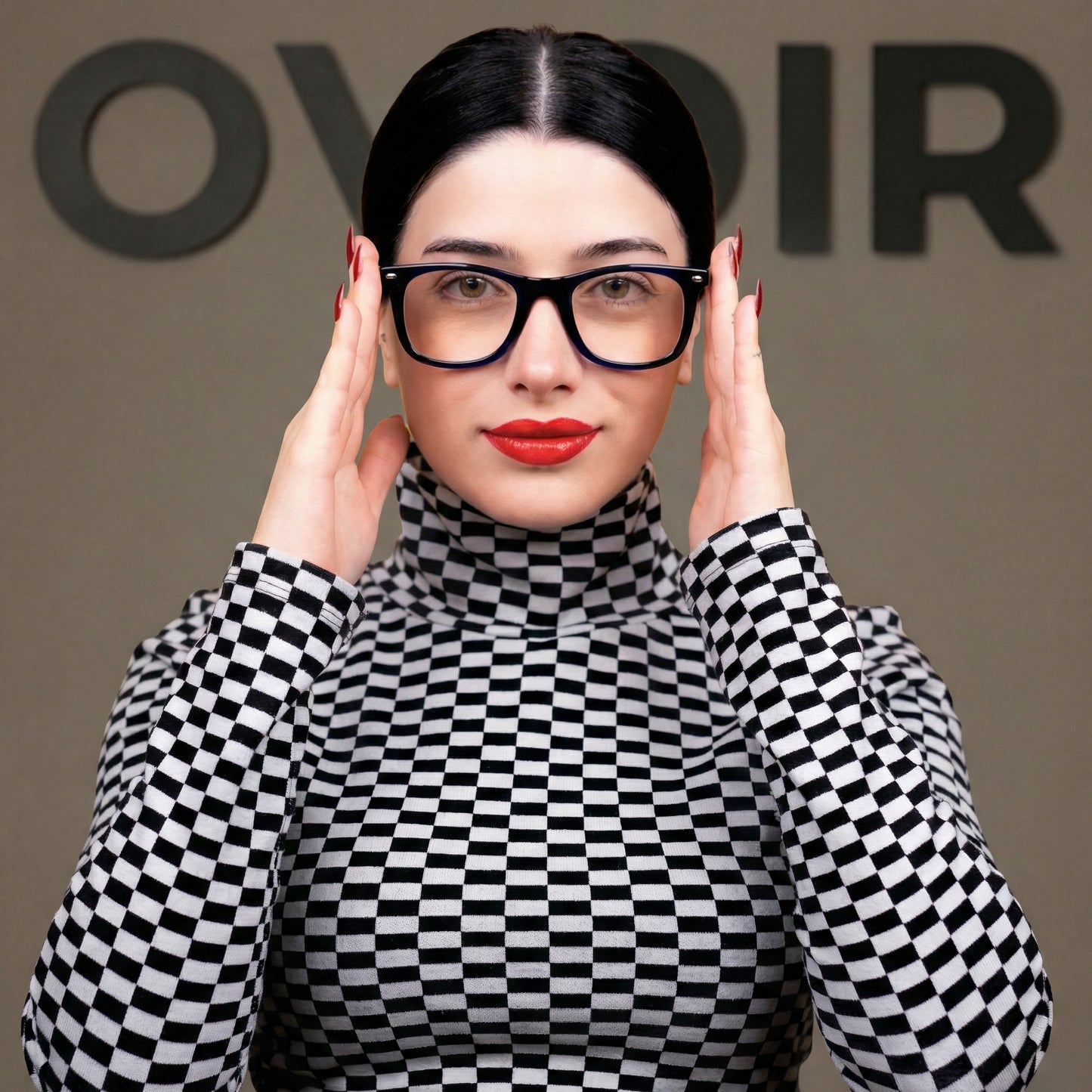 OVOİR Noire Shade • NAVIS