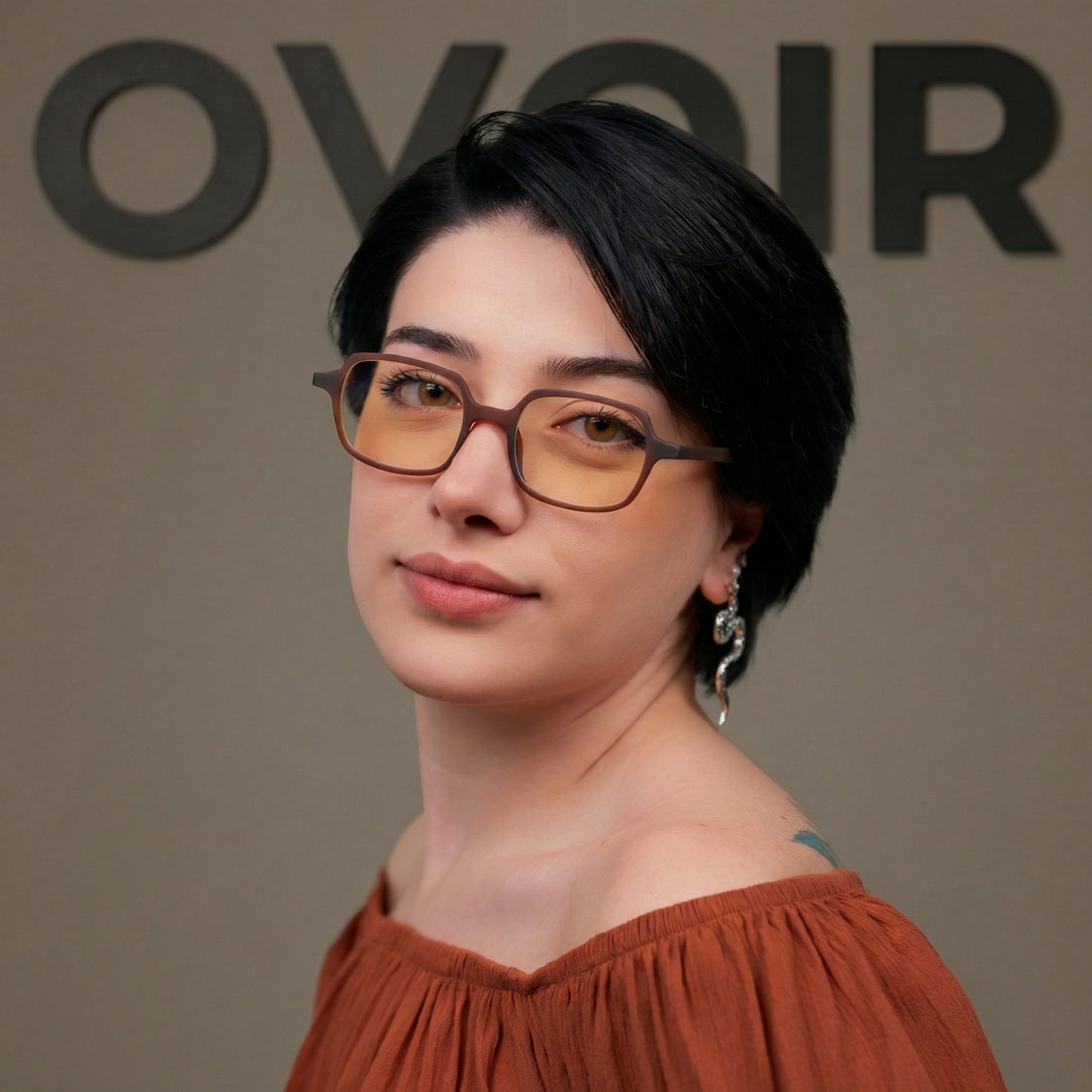 OVOİR Noire Shade • AMARA