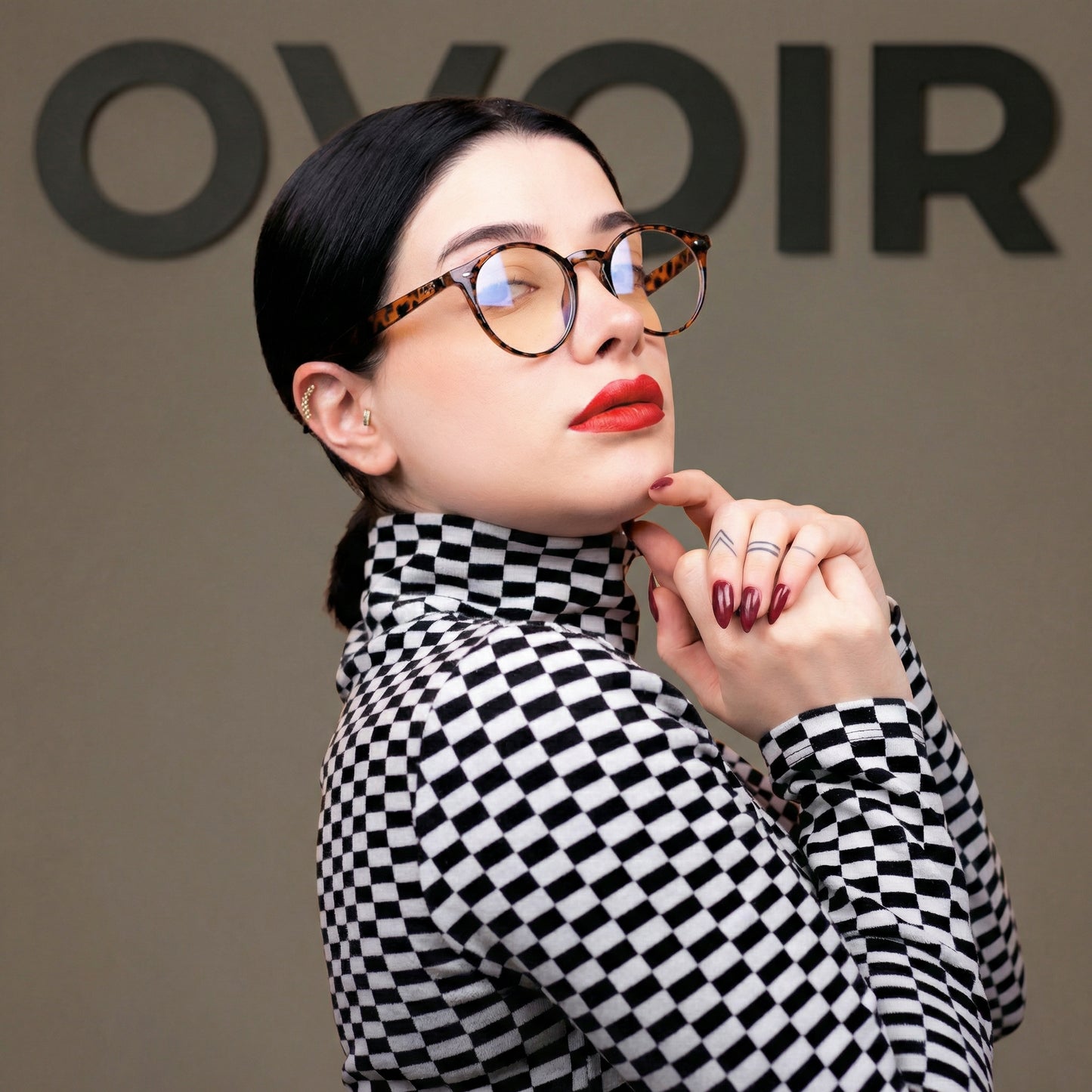 OVOİR Noire Frame • FERAL