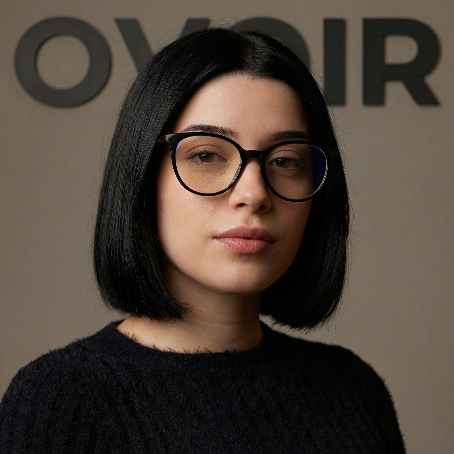 OVOİR Noire Shade • VÉRA