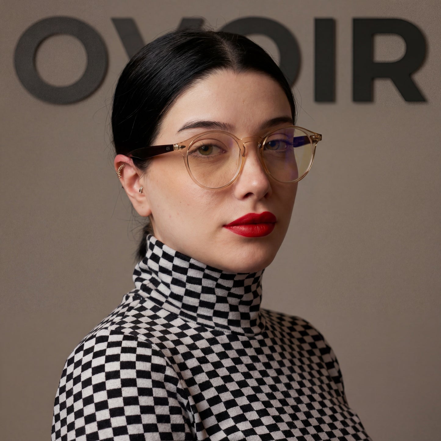 OVOİR Noire Frame • IRON